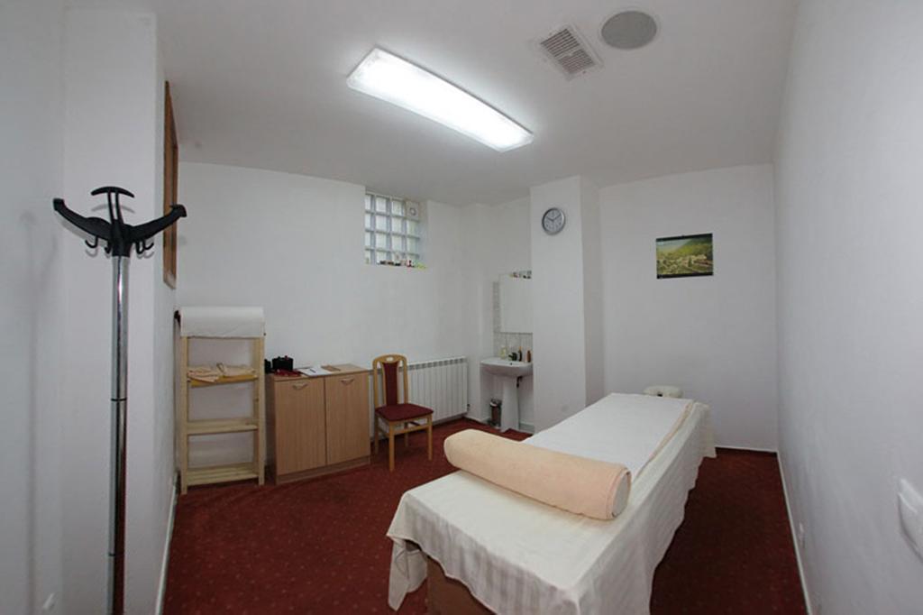 Hotel International Băile Herculane Buitenkant foto
