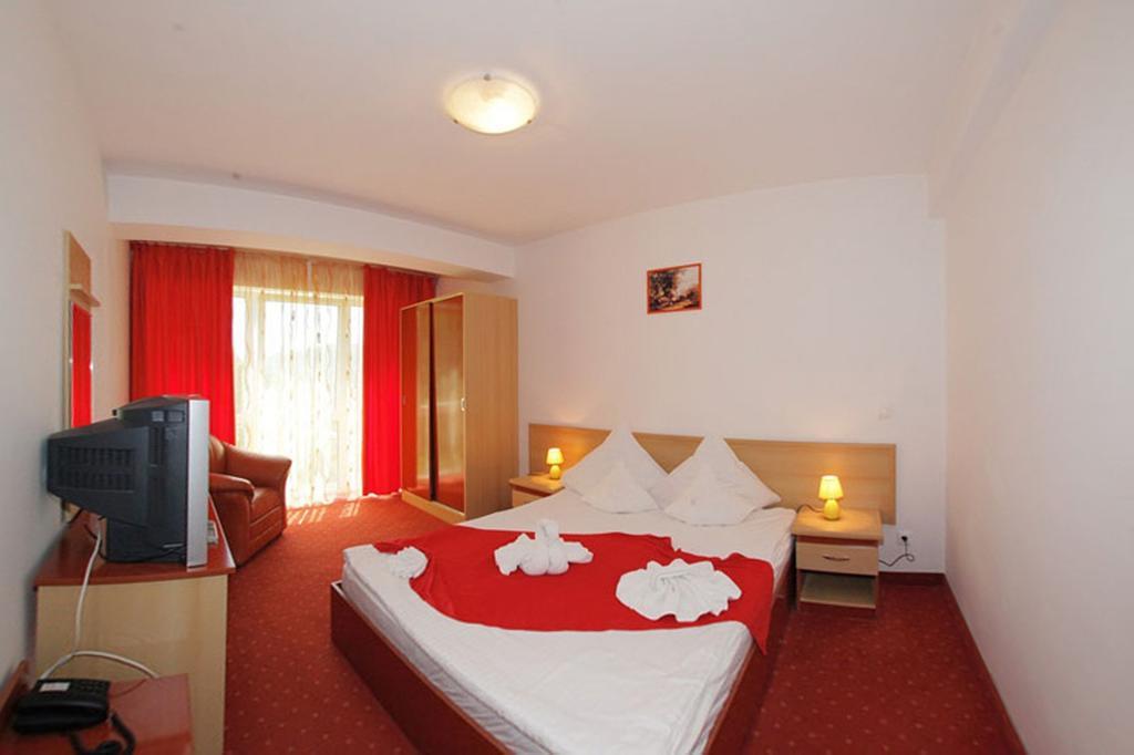 Hotel International Băile Herculane Buitenkant foto