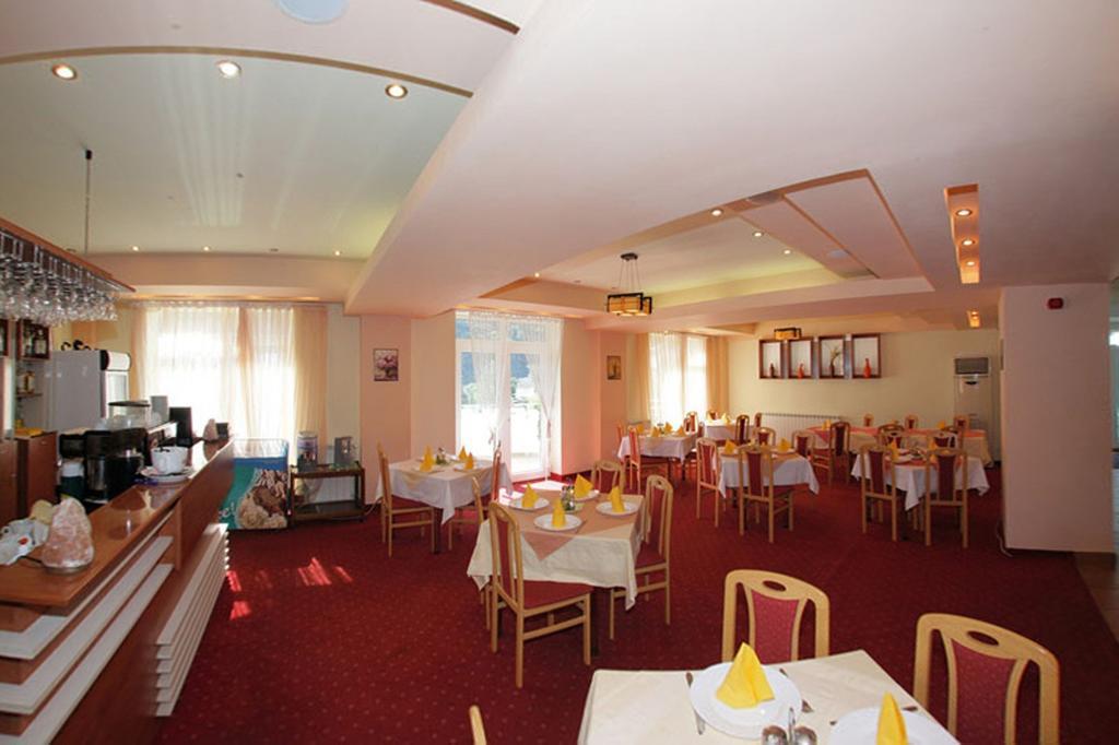 Hotel International Băile Herculane Buitenkant foto